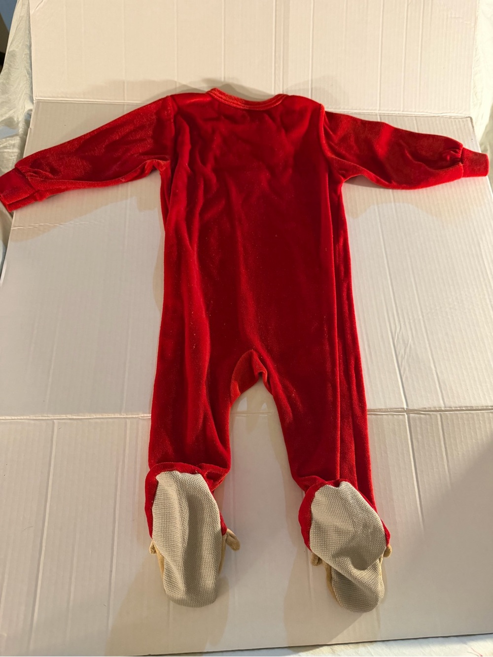 #306 Red Baby One-Piece Footed Romper with Reindeer Appliqué - Picture 5 of 6